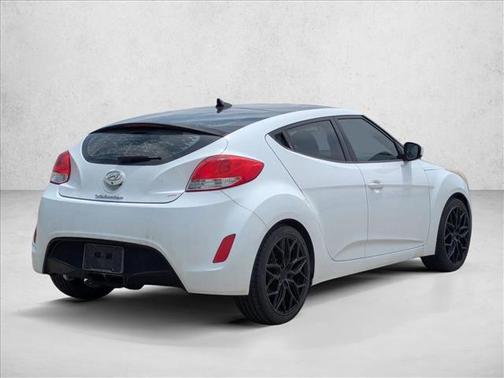 Century White 2016 Hyundai Veloster Base