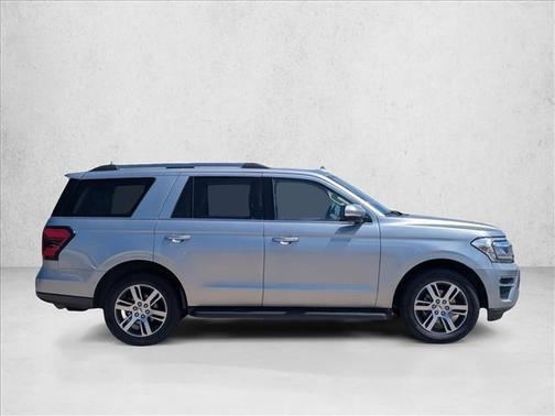 Iconic Silver Metallic 2024 Ford Expedition Limited