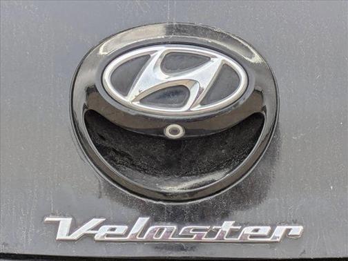 2016 Hyundai Veloster Base