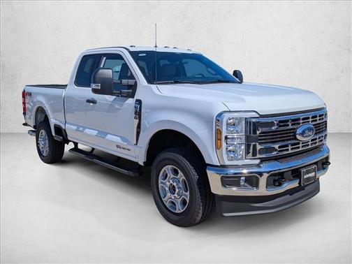 2026 Ford F-350 XLT