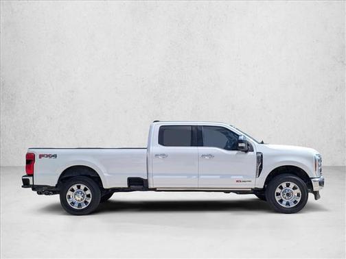 Star White Metallic Tri-Coat 2023 Ford F-250 King Ranch