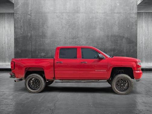 2018 Chevrolet Silverado 1500 Custom