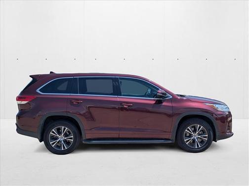 2018 Toyota Highlander LE Plus