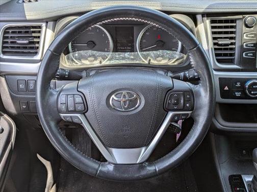 2018 Toyota Highlander LE Plus