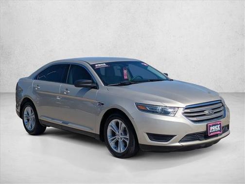 2018 Ford Taurus SE