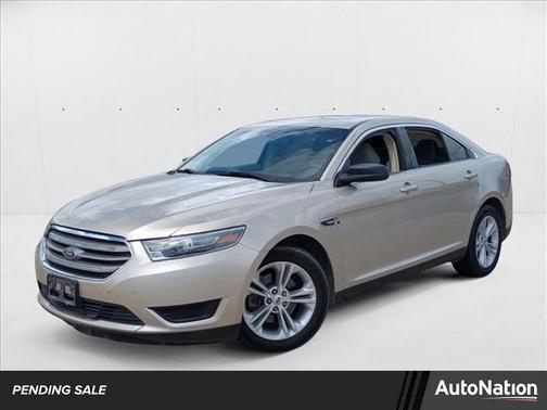 2018 Ford Taurus SE