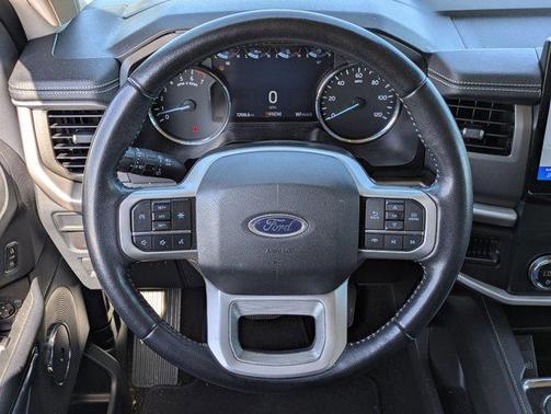 2022 Ford Expedition XLT