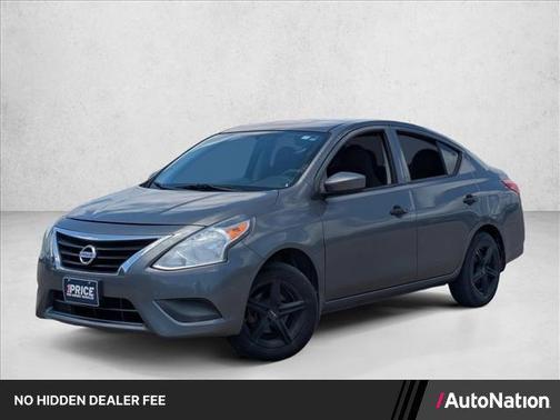 Gun Metallic 2016 Nissan Versa 1.6 S