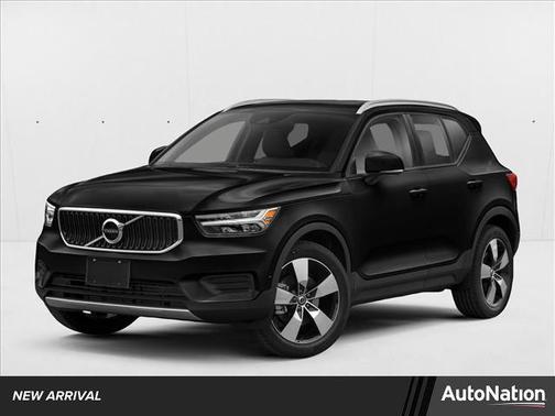 2019 Volvo XC40 T5 Momentum
