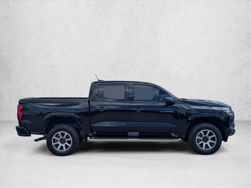 2024 Chevrolet Colorado WT