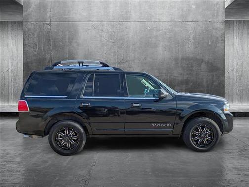 2013 Lincoln Navigator Base