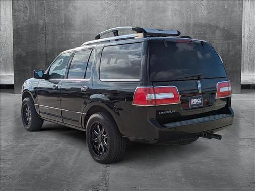 2013 Lincoln Navigator Base