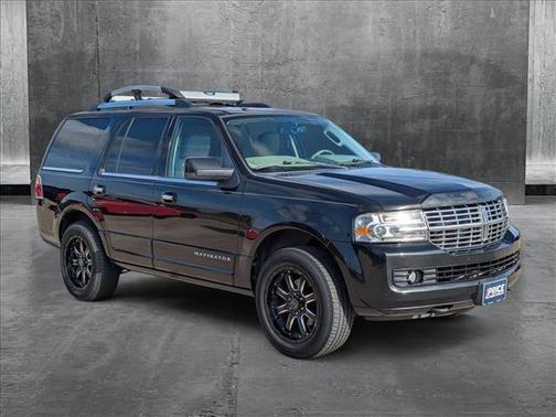 2013 Lincoln Navigator Base