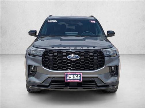 Carbonized Gray Metallic 2025 Ford Explorer ST-Line