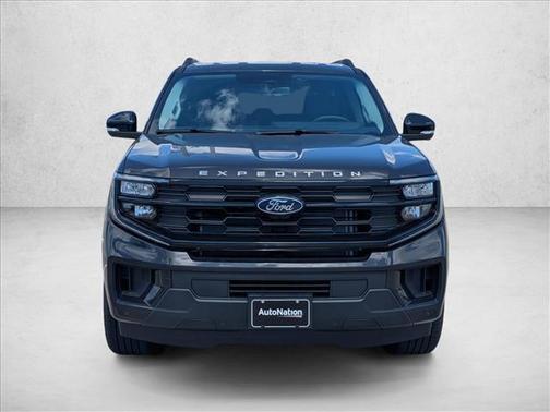 Dark Matter Gray Metallic 2026 Ford Expedition Active