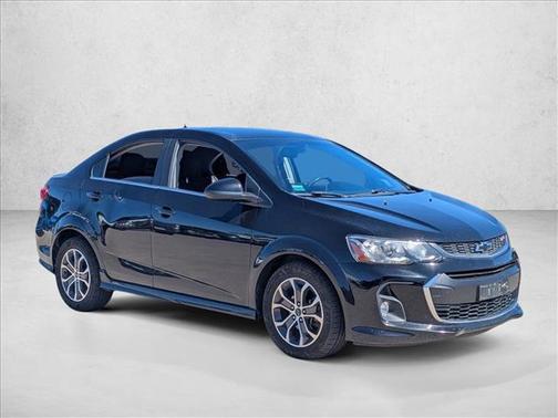 2020 Chevrolet Sonic FWD Sedan LT