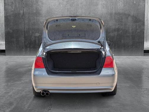 2011 BMW 328 328i