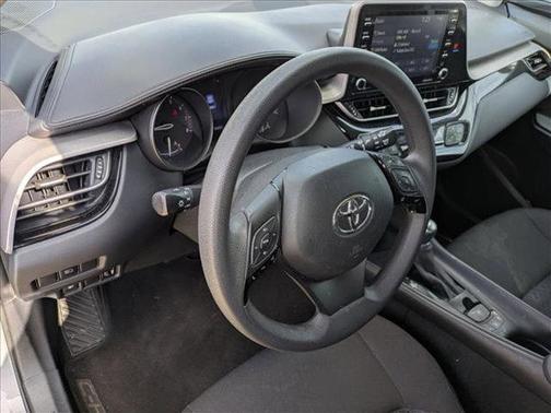 2020 Toyota C-HR LE