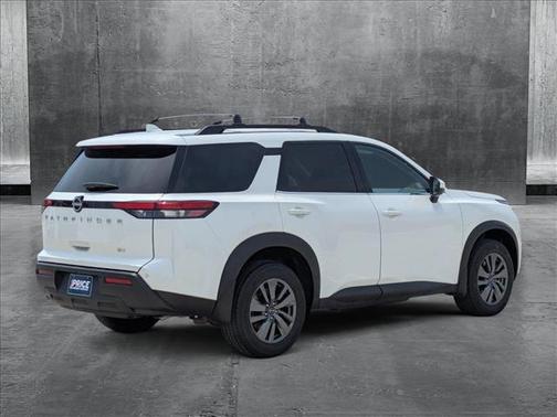 2023 Nissan Pathfinder SV FWD