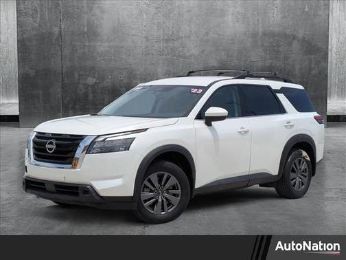 2023 Nissan Pathfinder SV FWD