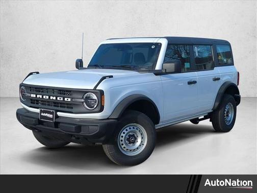 Oxford White 2026 Ford Bronco Base 4 Door 4x4