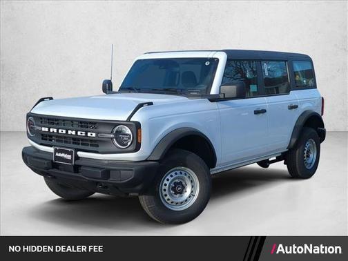Oxford White 2026 Ford Bronco Base 4 Door 4x4