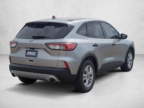 Iconic Silver Metallic 2022 Ford Escape S