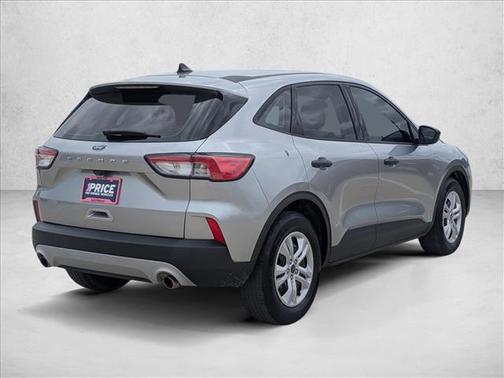 Iconic Silver Metallic 2022 Ford Escape S