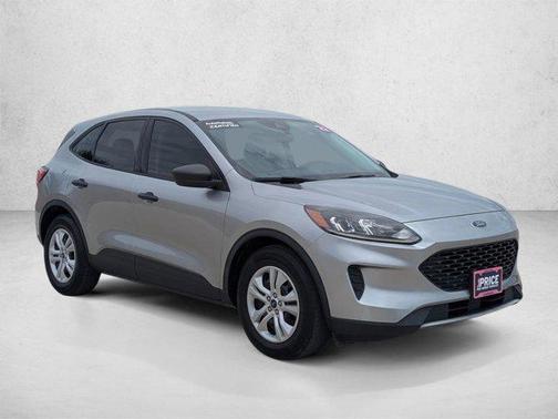 Iconic Silver Metallic 2022 Ford Escape S
