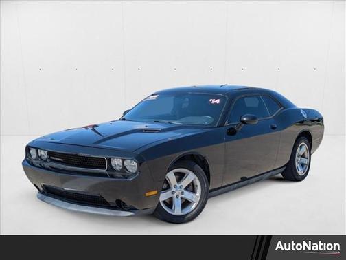 2014 Dodge Challenger SXT