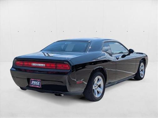 2014 Dodge Challenger SXT