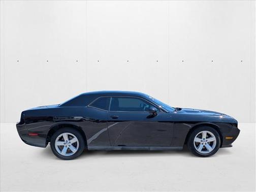 2014 Dodge Challenger SXT