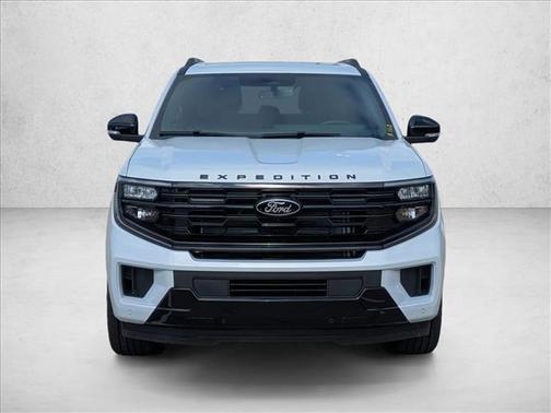 Space Silver Metallic 2026 Ford Expedition Platinum