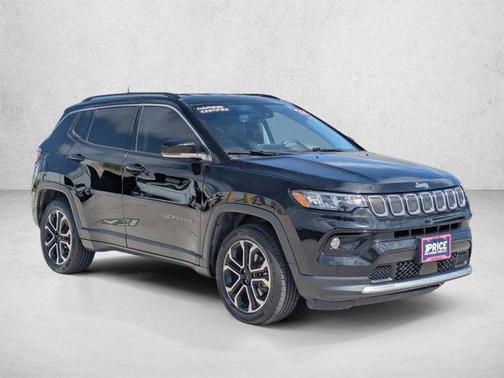Diamond Black Crystal Pearlcoat 2022 Jeep Compass Limited
