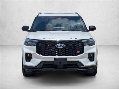 Star White Metallic Tri-Coat 2026 Ford Explorer ST