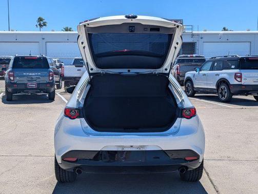 2019 Mazda Mazda3 FWD w/Preferred Package