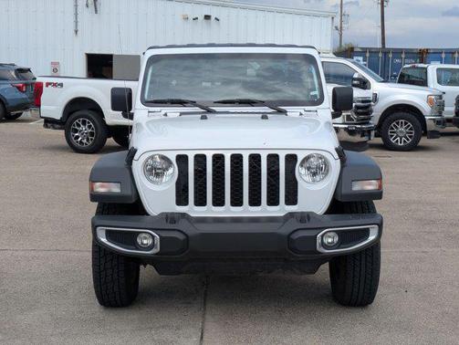 2023 Jeep Gladiator Sport S