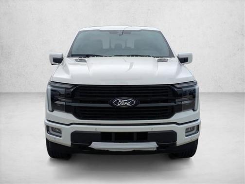 Star White Metallic Tri-Coat 2026 Ford F-150 Platinum
