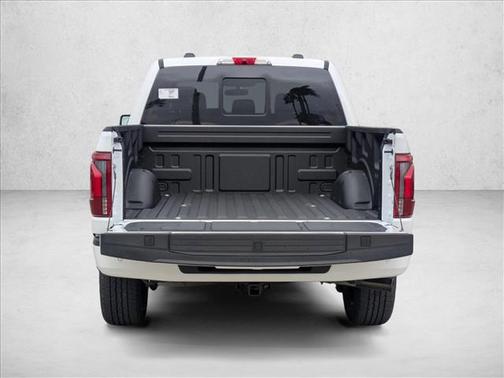 Star White Metallic Tri-Coat 2026 Ford F-150 Platinum