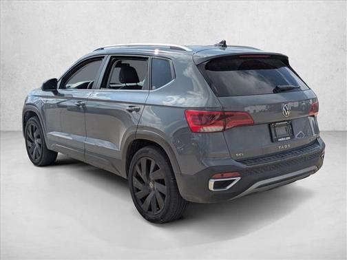 2024 Volkswagen Taos 1.5T SEL