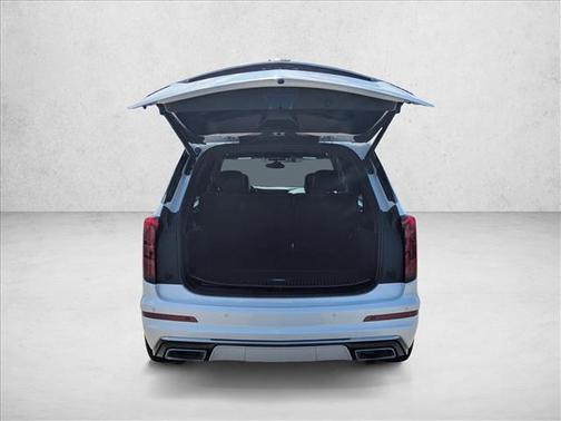 2021 Cadillac XT6 Luxury FWD