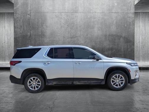 2022 Chevrolet Traverse LS