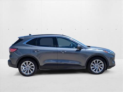 2021 Ford Escape Titanium
