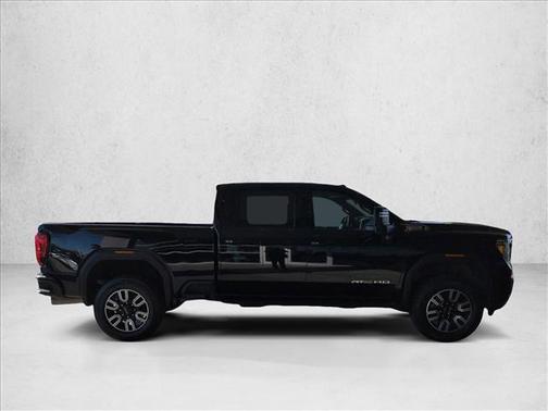 2022 GMC Sierra 2500 AT4
