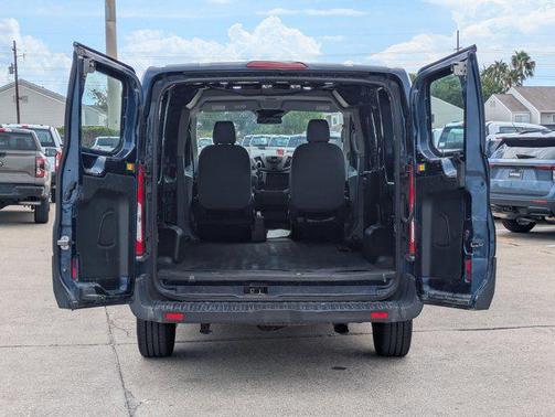 2018 Ford Transit-250 Base