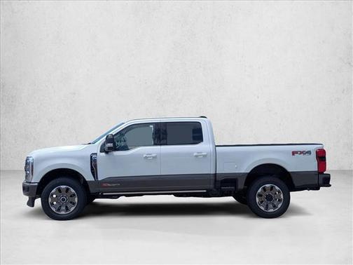 Star White Metallic Tri-Coat 2026 Ford F-250 King Ranch
