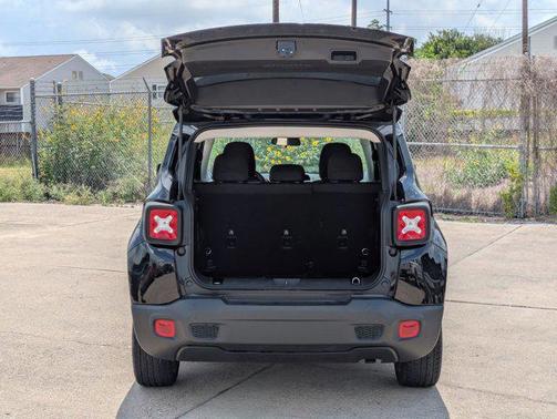 2021 Jeep Renegade Jeepster FWD