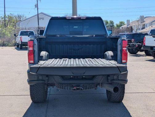 2025 Chevrolet Silverado 2500 4WD Crew Cab Standard Bed ZR2