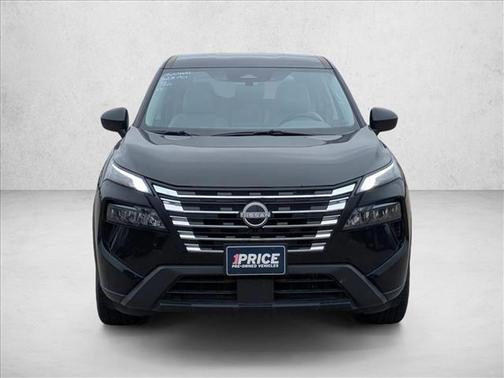 Super Black 2025 Nissan Rogue SV