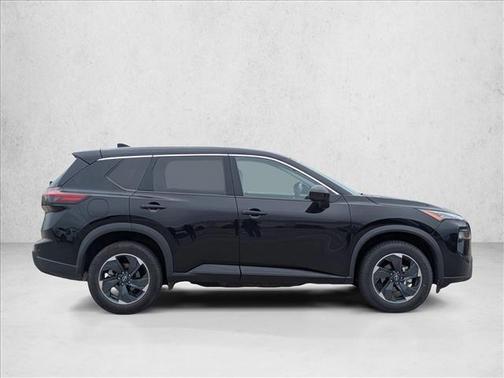 Super Black 2025 Nissan Rogue SV